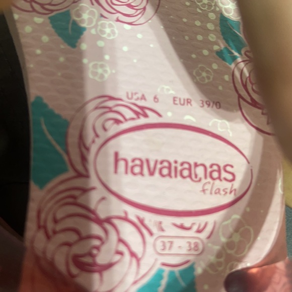 Havaianas flash Pink Flip Flops 6 - Picture 3 of 4